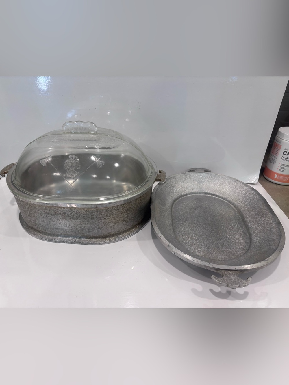 Guardian Service Hammered Aluminum Dutch Oven Roaster w Glass Lid, tray VTG